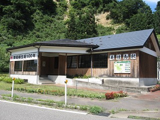 美佐島駅駅舎