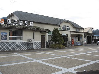 飛騨古川駅駅舎
