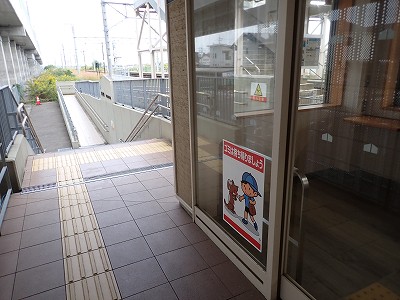 ����}�ԉw�摜