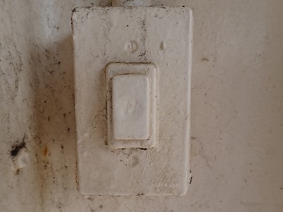 ���Éw�摜