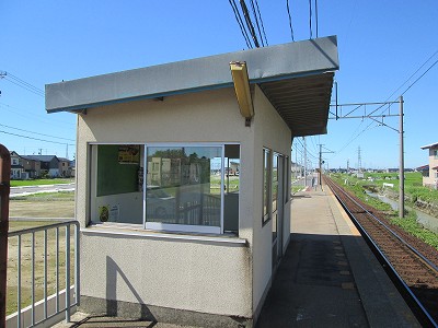 曽谷駅駅舎