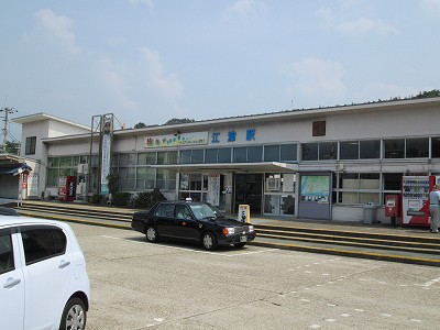 江津駅駅舎