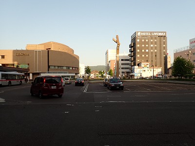 �����w�摜