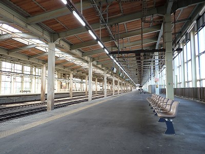 �����w�摜