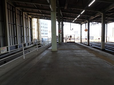 �����w�摜