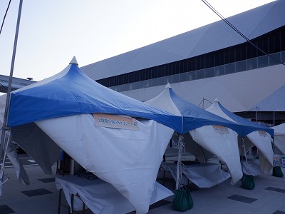 �����w�摜