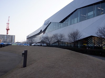 �����w�摜