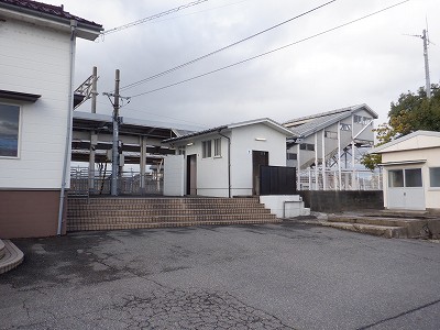 �����w�摜