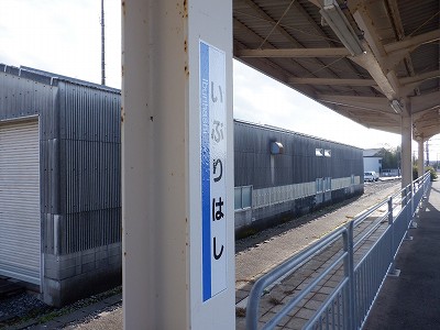 �����w�摜