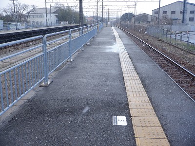 �����w�摜