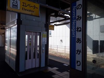 �\������w�摜