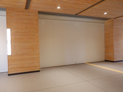 ��������w�摜