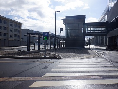 ��������w�摜