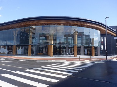 ��������w�摜