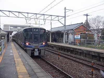 ����}�ԉw�摜