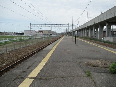 金沢駅側