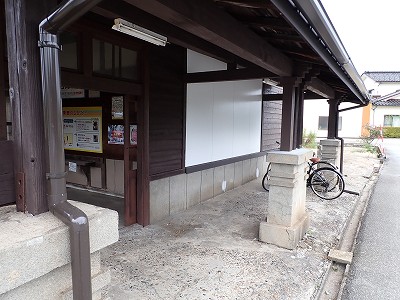 �l���ωw�摜