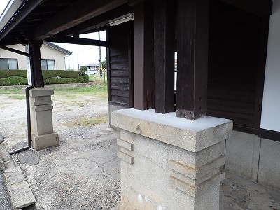 �l���ωw�摜