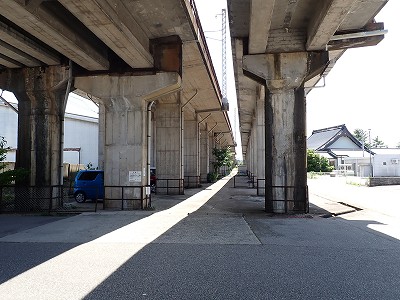 �d�S���Éw�摜