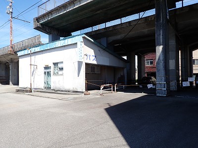 �d�S���Éw�摜