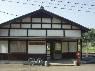 越後広田駅駅舎