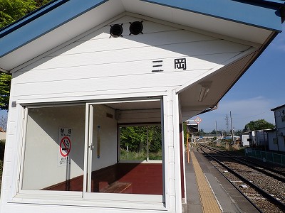 �O���w�摜