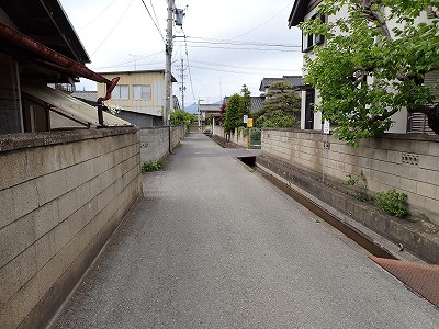 ���Éw�摜