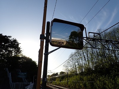 �����w�摜