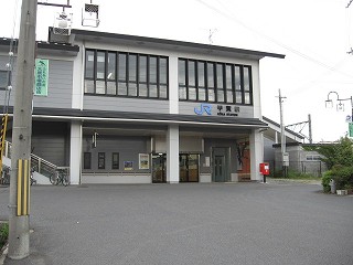 甲賀駅駅舎