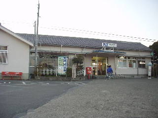 稲枝駅駅舎