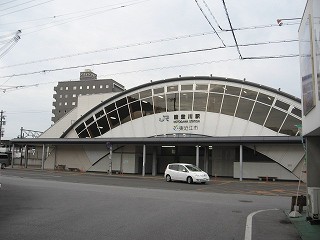 能登川駅駅舎