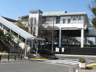 西岐阜駅駅舎