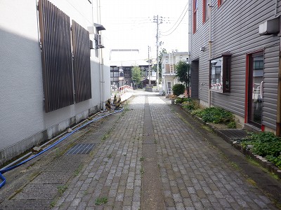 ���o�w�摜