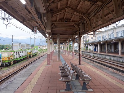 ���o�w�摜