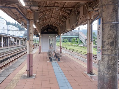 ���o�w�摜