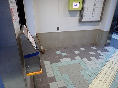 �\���w�摜