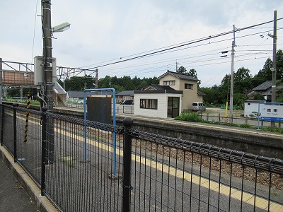 駅舎左側