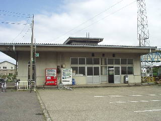 黒井駅駅舎