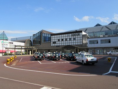 糸魚川駅舎