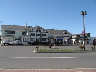 伊達紋別駅駅舎