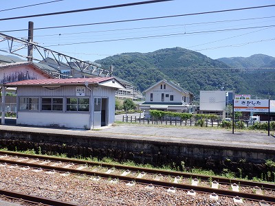 ≺w摜