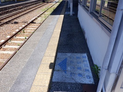 ≺w摜