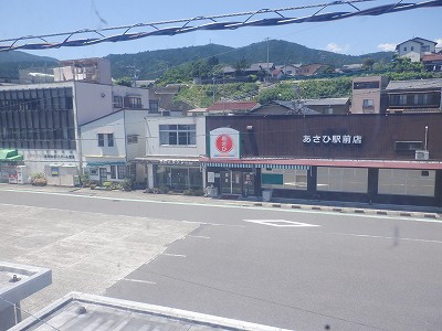 ≺w摜
