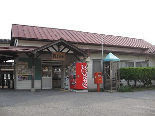 西上田駅駅舎