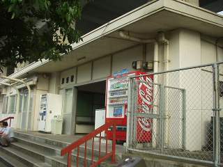 厚東駅駅舎