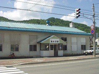 清水沢駅駅舎