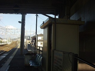 讃岐塩屋駅駅舎