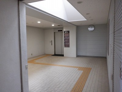 ܕSΉw摜