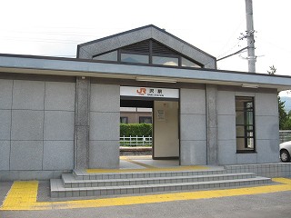 沢駅駅舎
