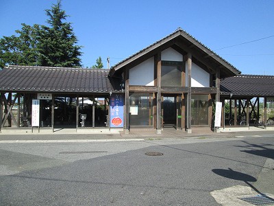 中山口駅駅舎